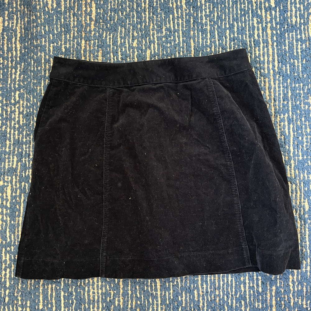 Uniqlo Corduroy Mini Skirt with Button Detail - Picture 3 of 5